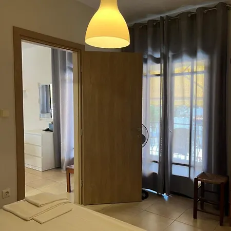 Lägenhet Marco's Appartments Nea Poteidaia