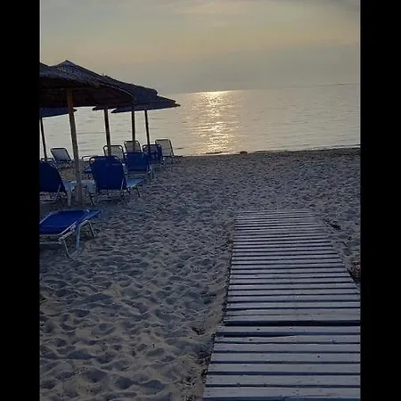 Marco's Appartments Nea Poteidaia