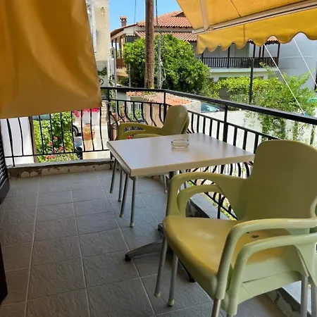 Marco's Appartments Nea Poteidaia